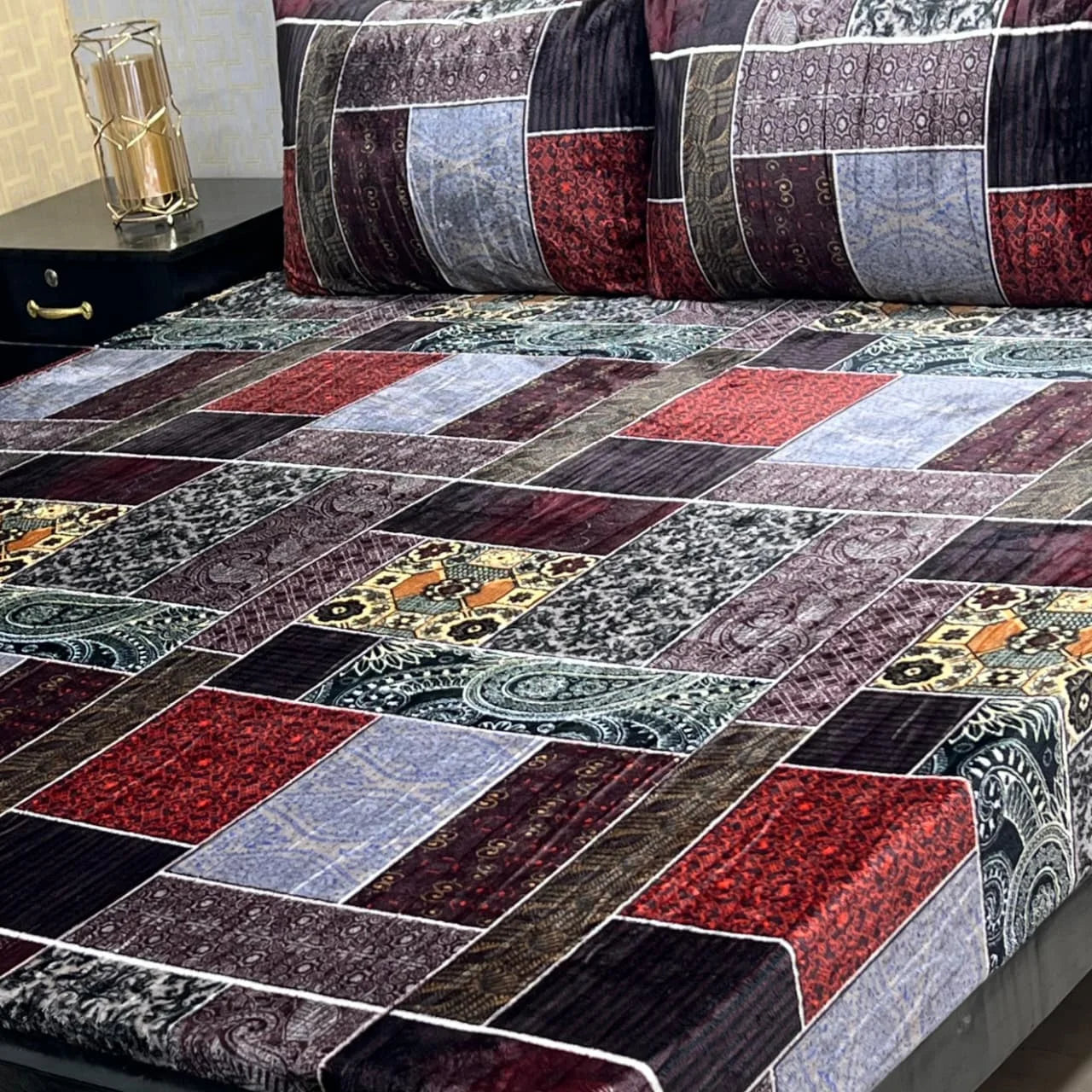 Warm & Cozy 3pc Fleece Bedsheet for Winters